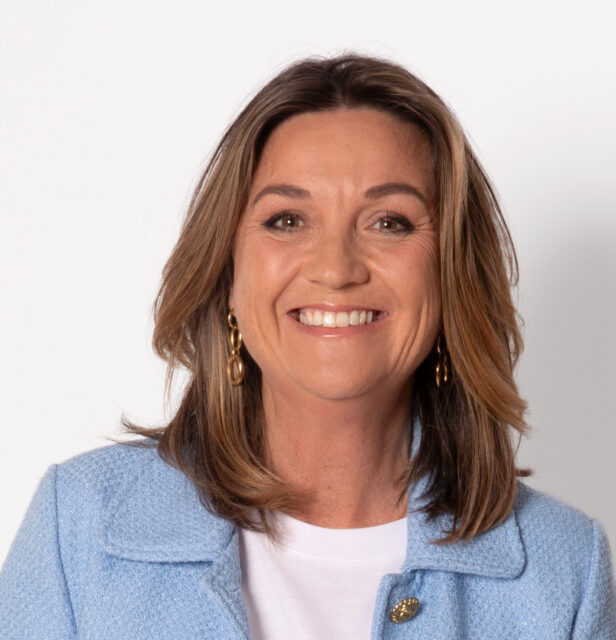 Mariëlle Vijn | OnlyHuman | Accountmanager mantels